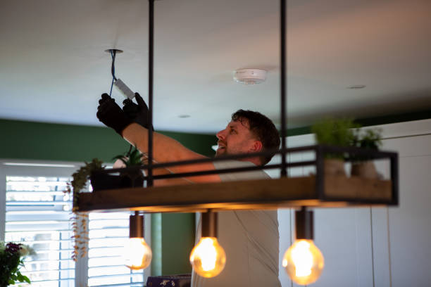 Best Emergency Electrical Repair  in Broadview, IL
